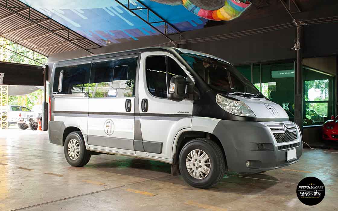 บริการเช่ารถ เช่ารถถ่ายละคร เช่ารถถ่ายโฆษณา Retroluxcars.com